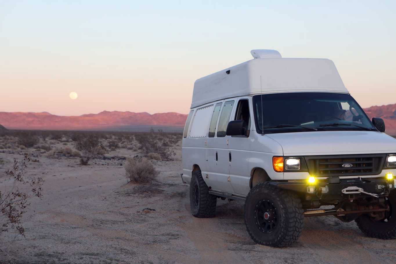 4x4 work van